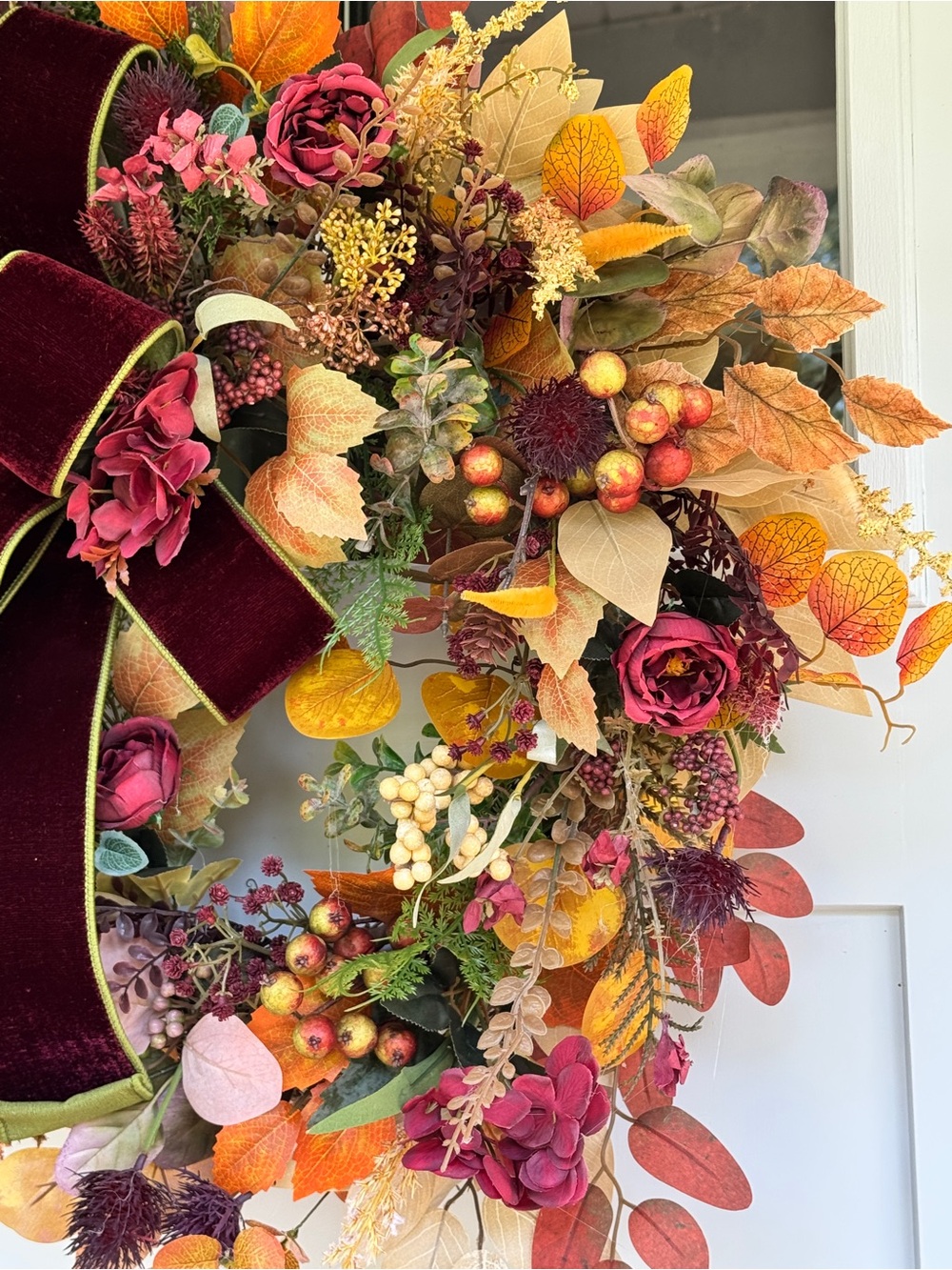 Burgundy Velvet & Autumn Wreath - Picture 4 of 8